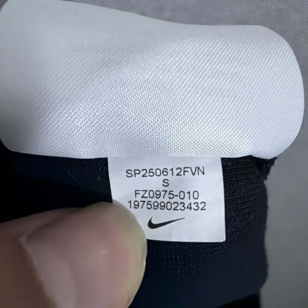 Nike Men's Size Small Black Terry Primary Dri-Fit UV Versatile Jogger Pants